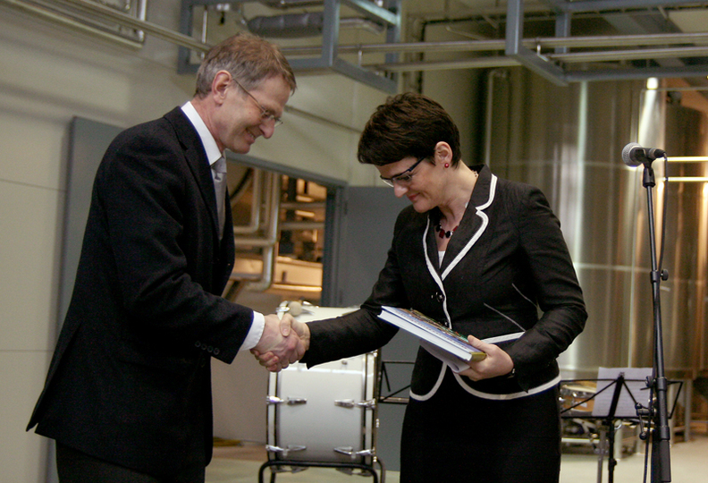 Dobler produksjonen med ny fabrikk