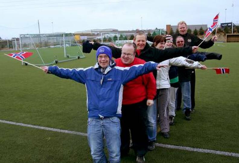 Hjelp Nest-Sotra United til Aten!