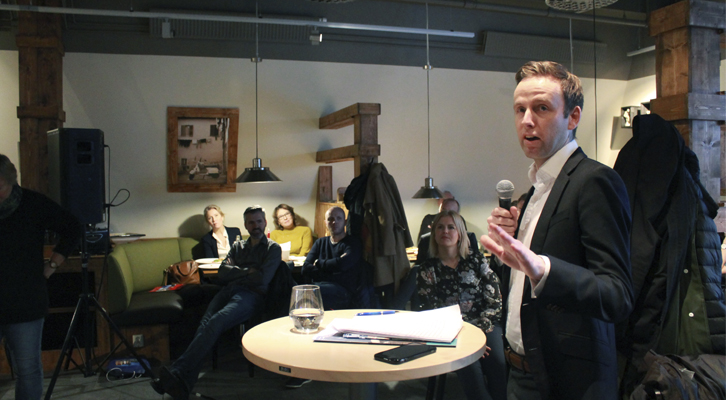 KYSTMINISTER: Den nyansatte prosjektlederen for Bergen Reiselivslag, Frode Nergaard Fjeldstad, har store planer om hvordan enda flere turister skal oppleve kysteventyret i Vest. 
