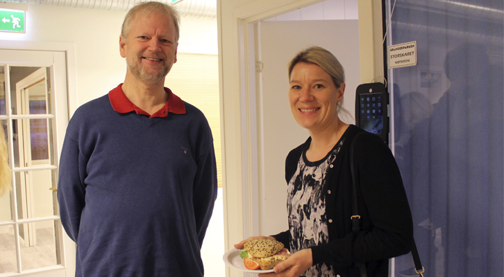 Hans-Jørgen Skibenes (Sømløst AS ) og Marit Mjøs (Hydra Regnskap AS) 