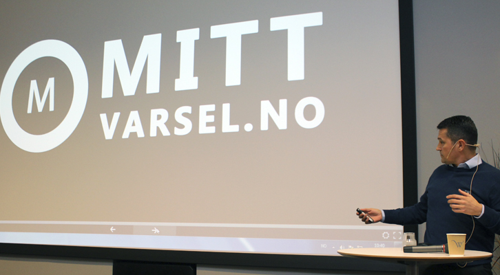 Stig Tuastad, daglig leder i HR Innsikt, fortalte medlemmene om Mitt Varsel – ny anonym varslingstjeneste for bedrifter .
