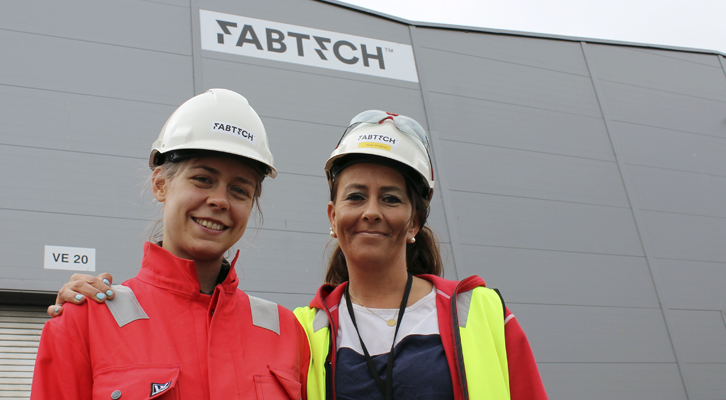 NY JOBB: Torill Olsen og Vivian Vindenes er to av Fabtechs 27 ansatte.